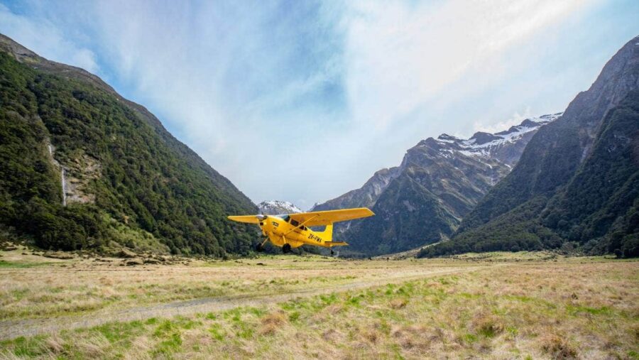 siberia experience plane landing southern alps air buttercup